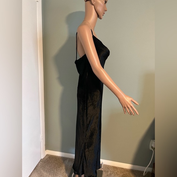 Rebecca Vallance Womens Velvet Midi Dress, Black, 8 - Picture 3 of 14